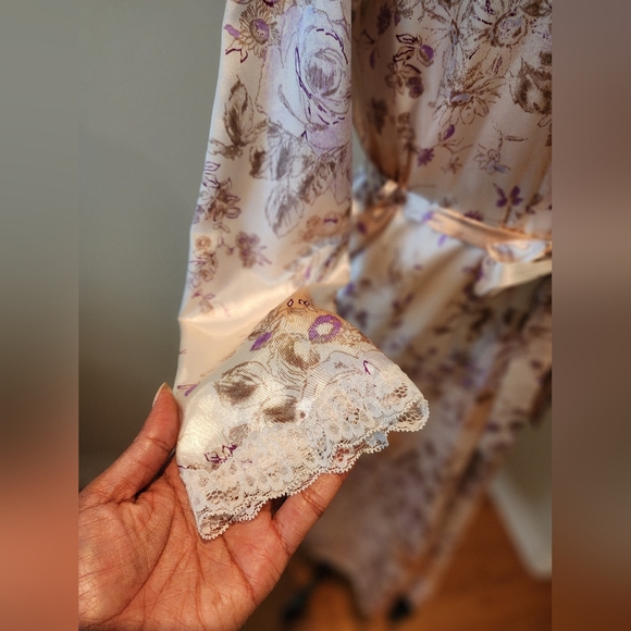 Linea Donatella Sleepwear (Robe) Size S/M - Picture 6 of 9